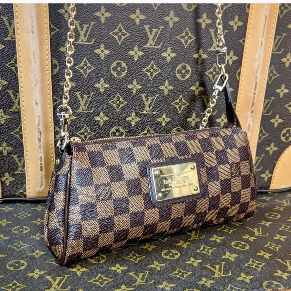 LOUIS VUITTON Damier Ebene Eva Crossbody